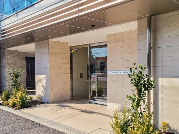 エクセレントシティ西横濱駅前