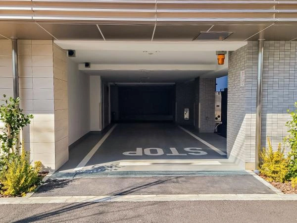 エクセレントシティ西横濱駅前