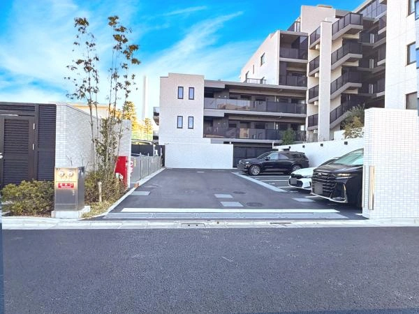 プラウド光が丘四季の香公園