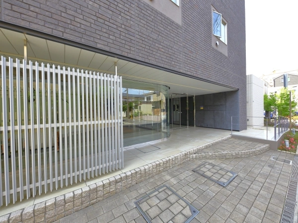 カーサ　センチュリー市川