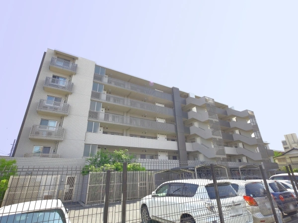 カーサ　センチュリー市川