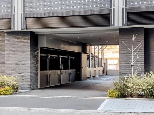 エスリード箕面船場阪大前