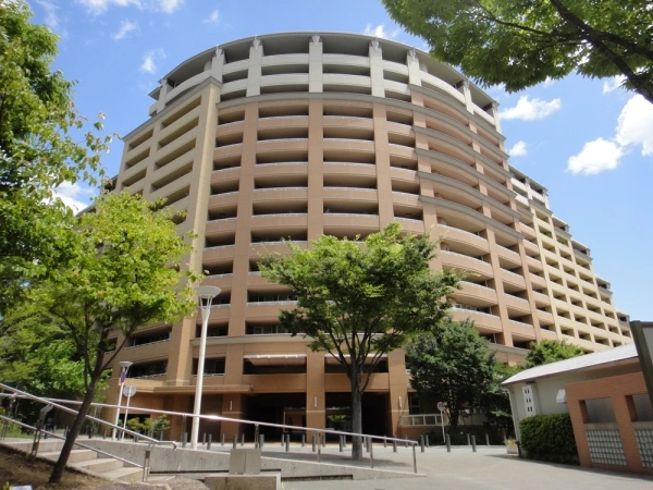 パークスクエア岡本