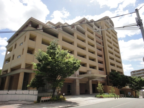 パークスクエア岡本