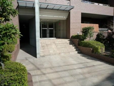 アールヴェール町田森野
