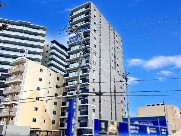 プレサンスロジェ大津京レイクヴィラ