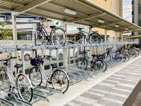 プレサンスロジェ大津京レイクヴィラ