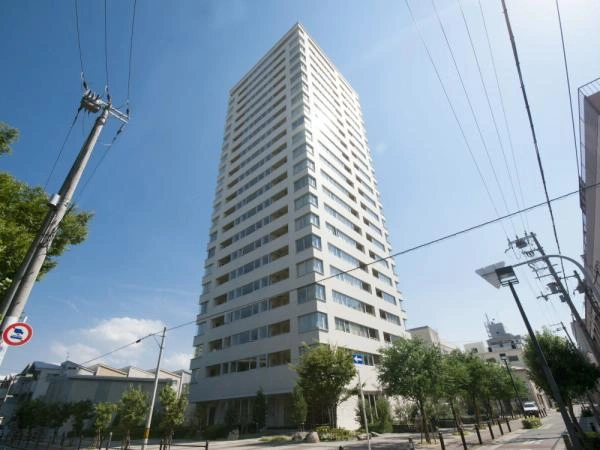 大阪イーストガーデンズタワー