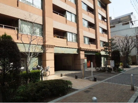 ファミール心斎橋イースト