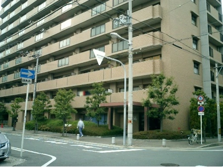 レジオン南森町