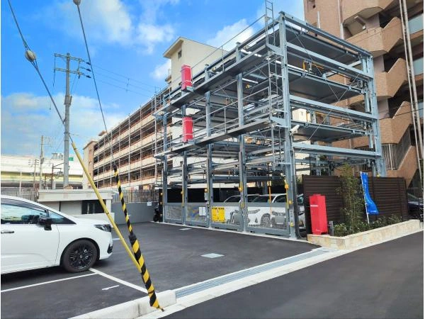 ブランニード塚本駅前