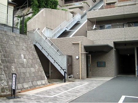 ライオンズテラス弘明寺