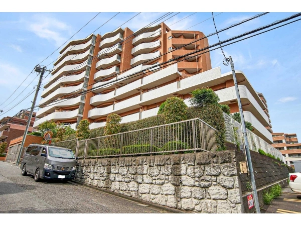 ライオンズヒルズ多摩永山壱番館