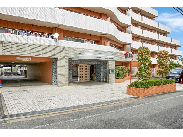 ライオンズヒルズ多摩永山壱番館