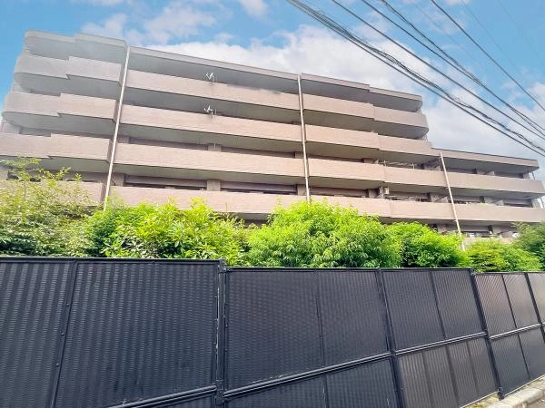ライオンズヒルズ読売ランド