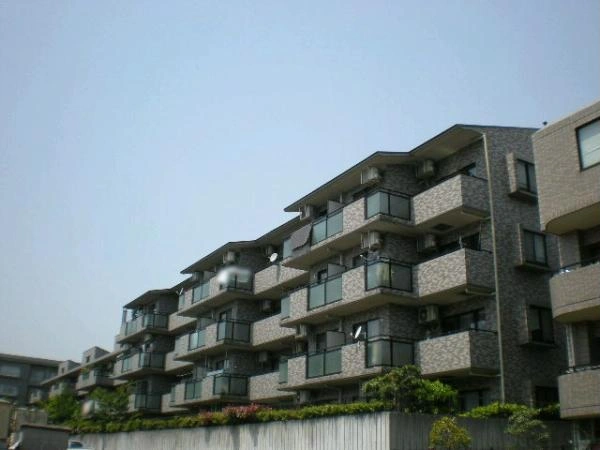 ライオンズヒルズ緑山