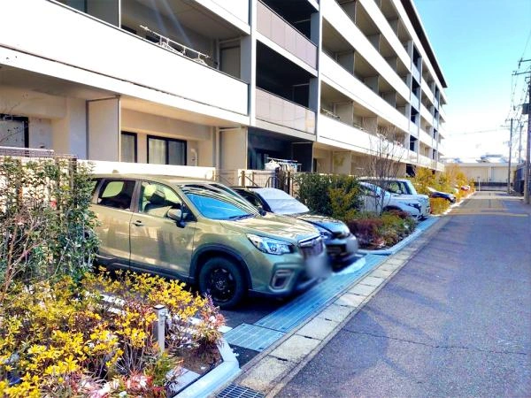 バウス我孫子天王台 駐車場①