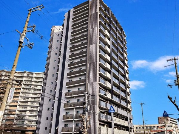 ディモア三国レジデンス