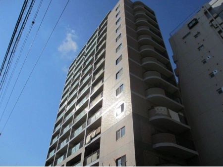 ファミール北堀江