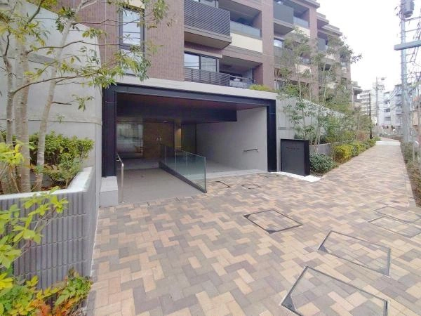 アトラスシティ千歳烏山グランスイート 杜ノ棟