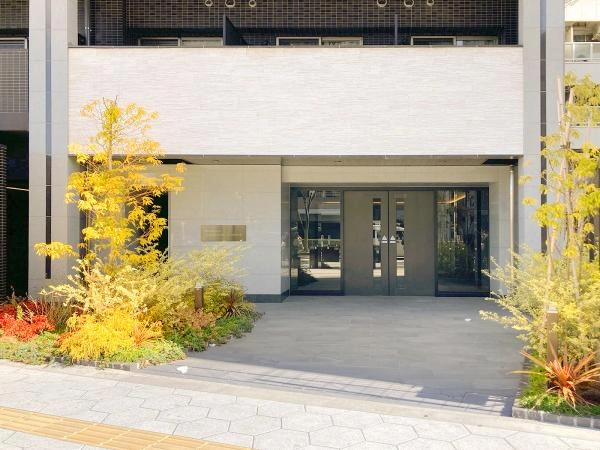 プレサンス大国町ラヴェニール