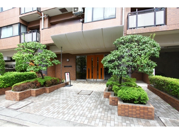 本郷壱岐坂ホームズ