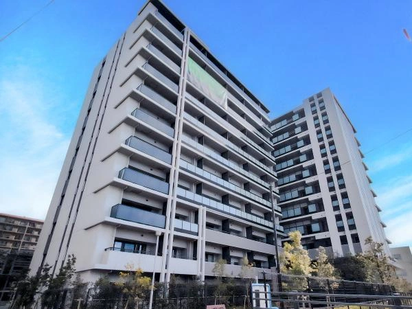 ルネ江坂江の木町