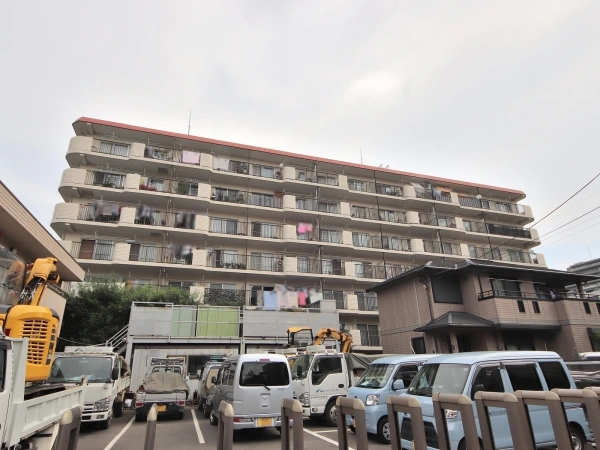 コープ野村府中是政