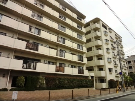 芦屋パインクレスト