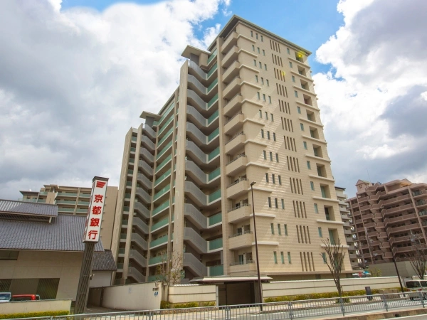 プラウド伊丹郷町レジデンス