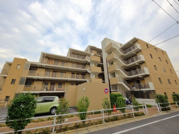 ガーデングラス板橋徳丸