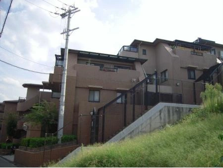 ベルク豊中宮山