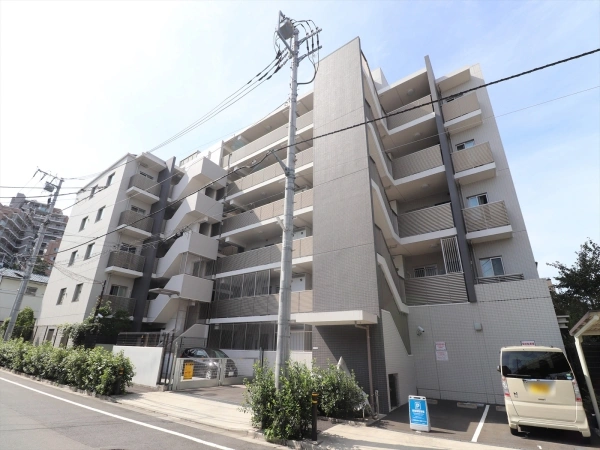 アデニウム志村ブルームフォート