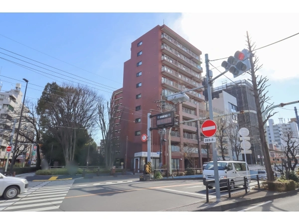 三鷹ロイヤルハイツ