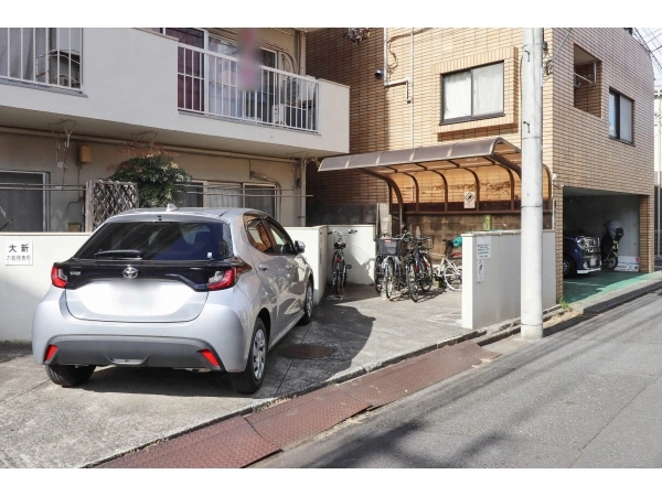 三鷹陵雲閣マンション