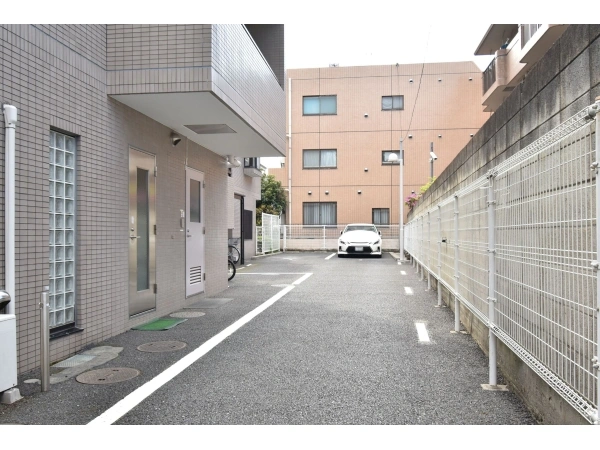 ファミール三鷹