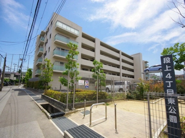 ライオンズ甲東園グランフォート