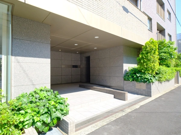 サーパス長居東