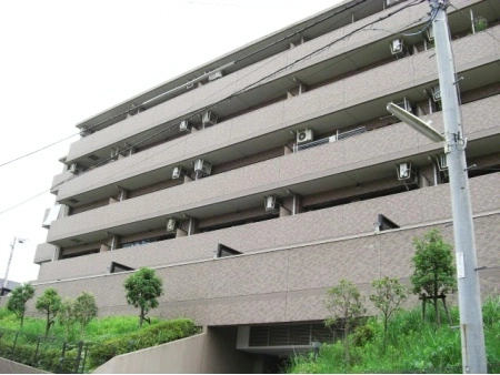 ライオンズマンション東寺尾ヒルズ