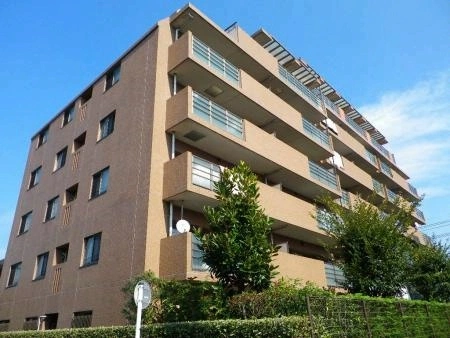 ステイツ武蔵新城モールサイド