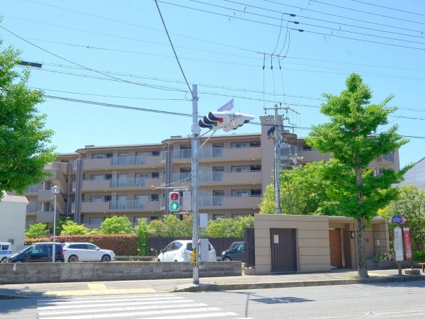 パークホームズ嵯峨嵐山桜邸