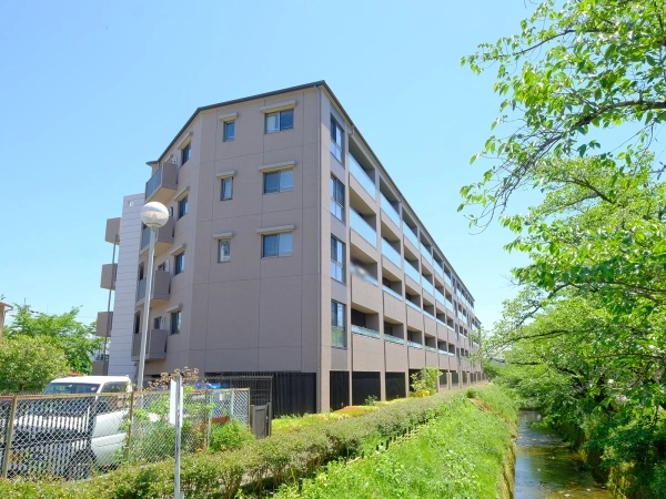 パークホームズ嵯峨嵐山桜邸