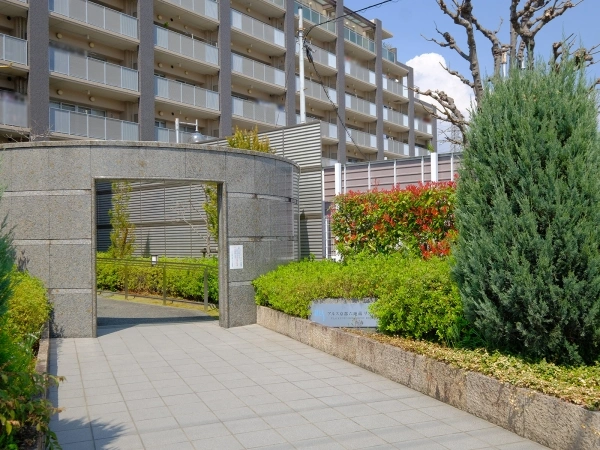 アルス京都六地蔵リスタシア