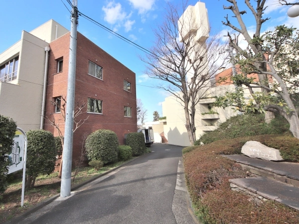大倉山ヒルタウン1号館-10号館