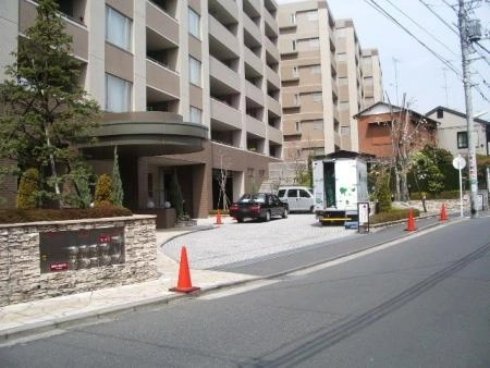ドレッセ大倉山