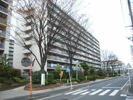 大倉山ハイム3-8号棟