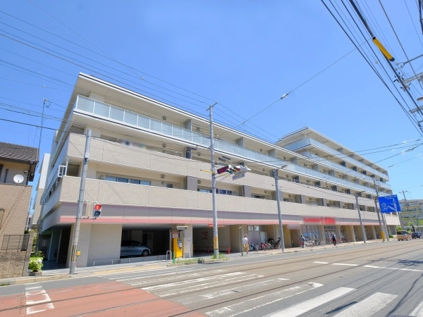 プレサンスロジェ太秦天神川駅前