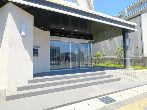 プレサンスロジェ太秦天神川駅前
