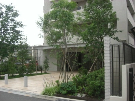 ライオンズ東川口グレーステラス
