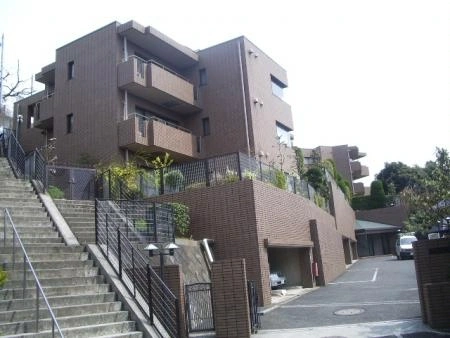 グローリア初穂大倉山